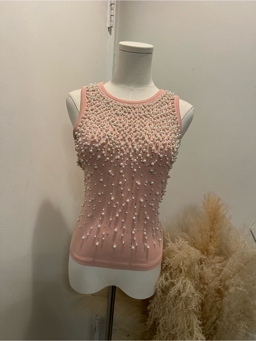 Sleeveless Pearl-Embellished Pink Knit Top - Picture 1 of 3